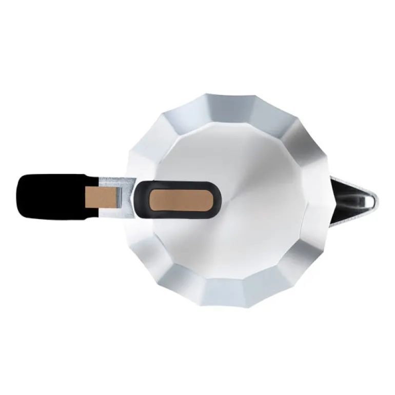 Cafetera Titanium