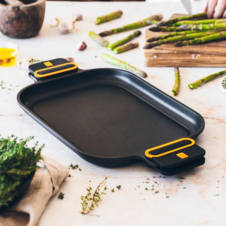 Plancha lisa Daily Pro